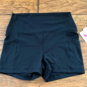 NWT Yogalicious Black High Waisted 3 1/2” Yoga/Bike Shorts elastic Free waist